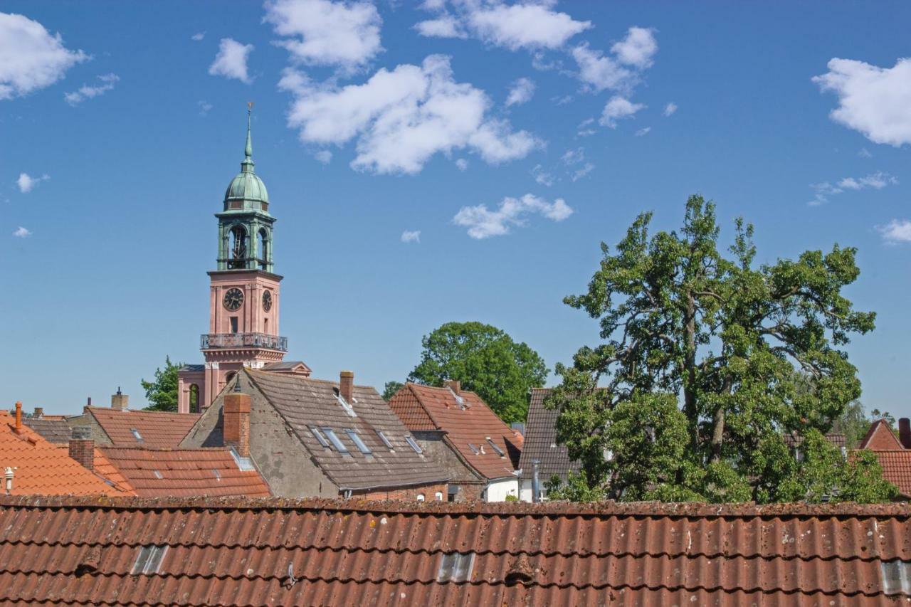 Apartment Zimmer Und Aussicht Friedrichstadt